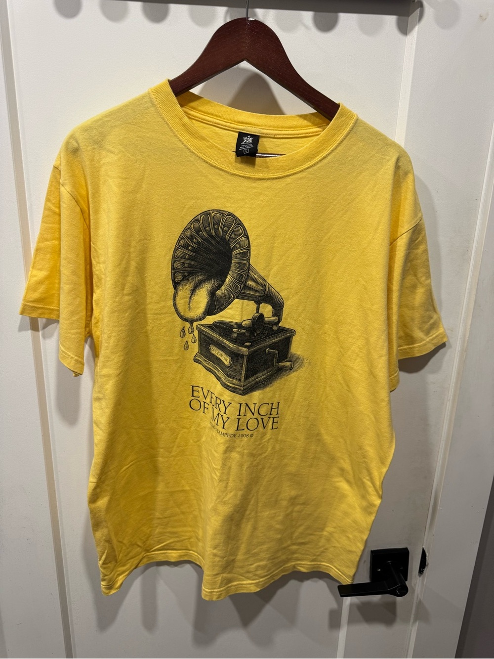 Vintage 2008 “Every Inch Of My Love” T-Shirt (L)